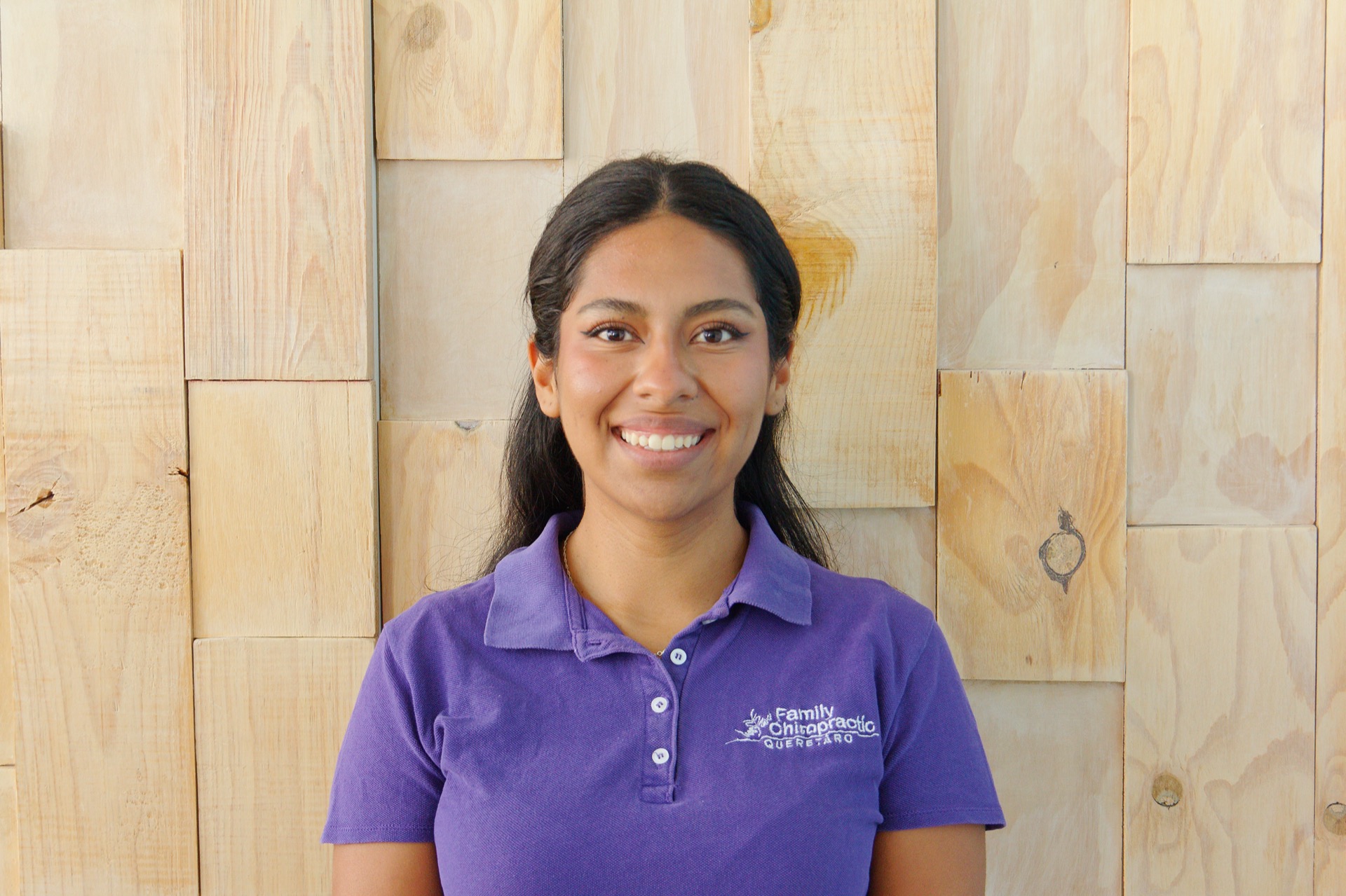 Verónica Martínez — Practice Manager y Fisioterapeuta